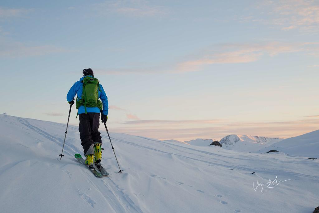 Riksgränsen Katterjokk Turiststationホステル エクステリア 写真